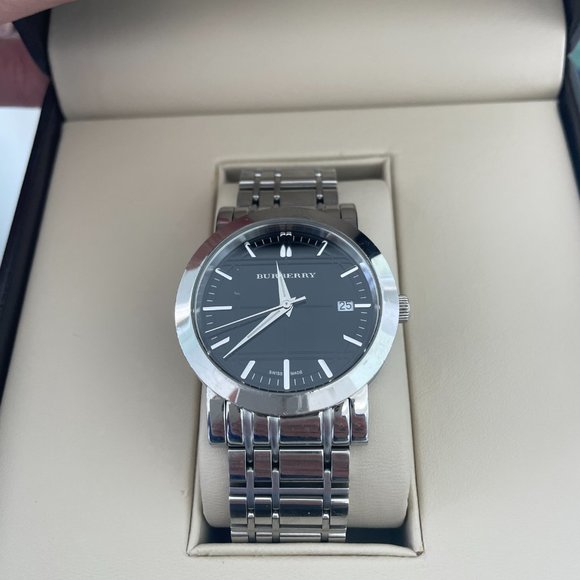 Burberry Stainless Steel Men's Watch - Picture 8 of 8